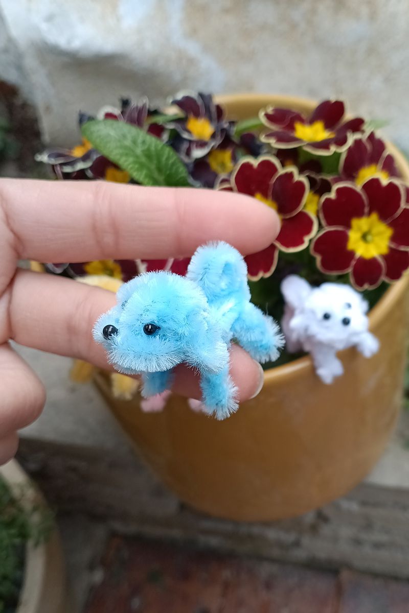 Handmade Pipe Cleaner Thumb Style 4 color Puppies