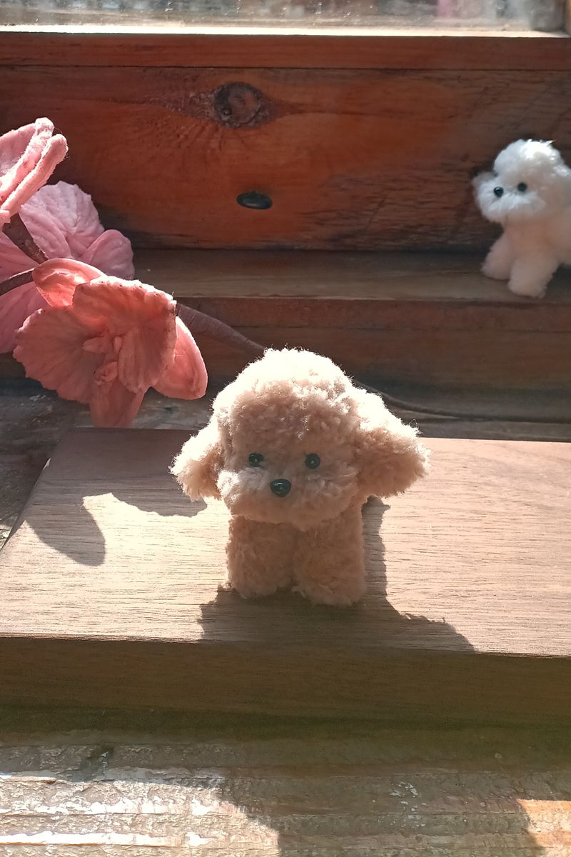 Handmade Small Pipe Cleaner Coral Fleece Dog (White and Caramel)