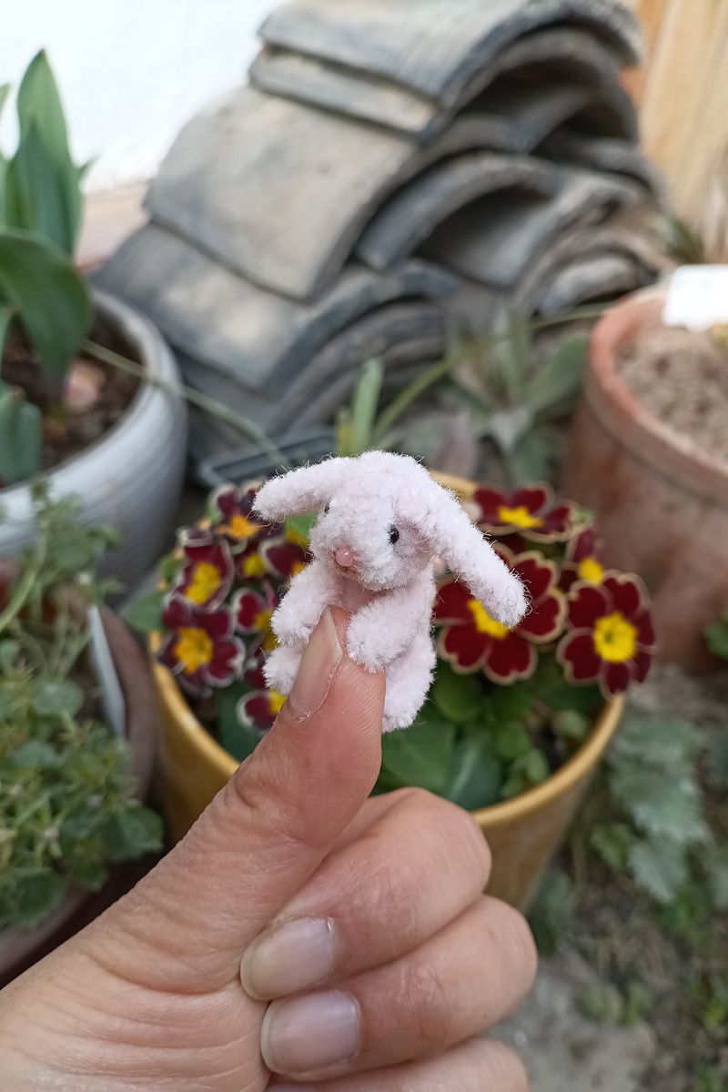 Handmade Wool Pipe Cleaner Bunny (Pink and Brown)
