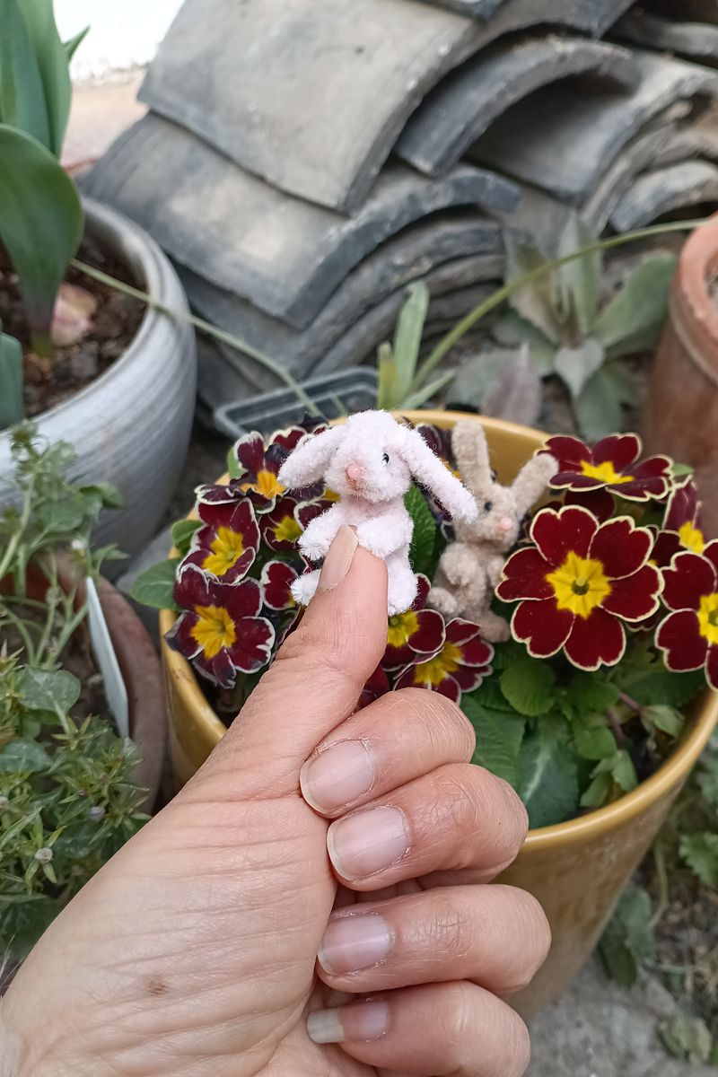 Handmade Wool Pipe Cleaner Bunny (Pink and Brown)