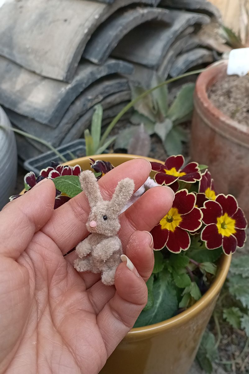 Handmade Wool Pipe Cleaner Bunny (Pink and Brown)