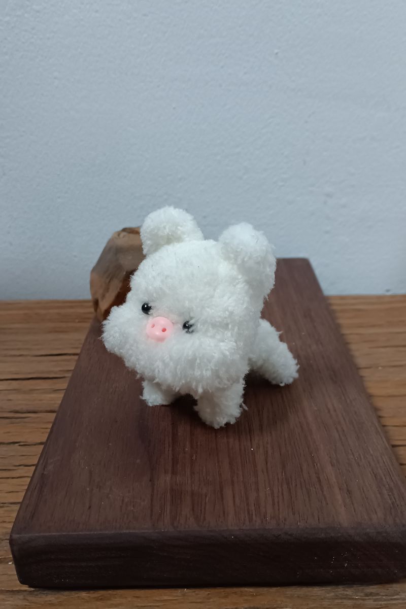 Handmade Pipe Cleaner Pig (Pink and White)