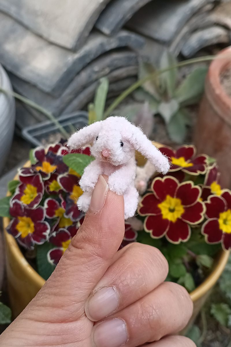 Handmade Wool Pipe Cleaner Bunny (Pink and Brown)