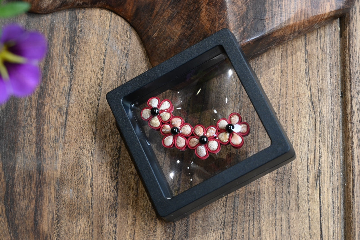 Handmade Four-Flower Original Knot Button Brooch (Red, Purple, and Blue)