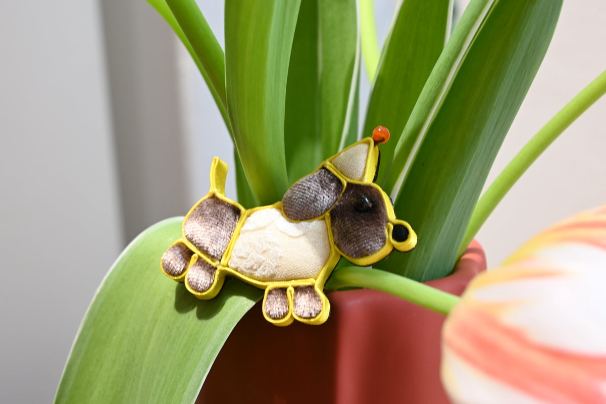 Handmade Traditional Knot Button Dog with Hat Brooch (Blue and Yellow)