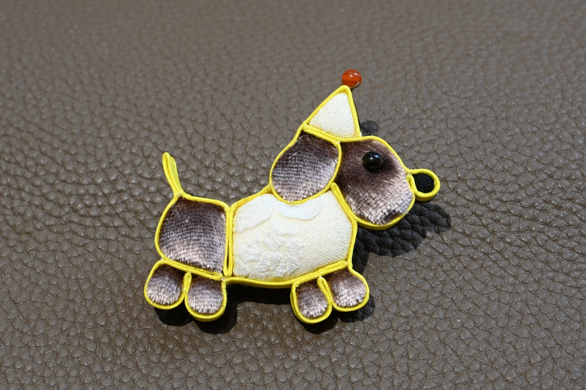 Handmade Traditional Knot Button Dog with Hat Brooch (Blue and Yellow)