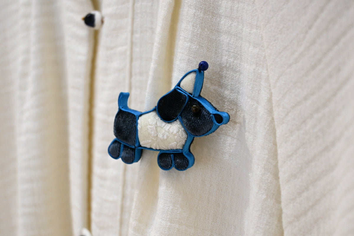 Handmade Traditional Knot Button Dog with Hat Brooch (Blue and Yellow)