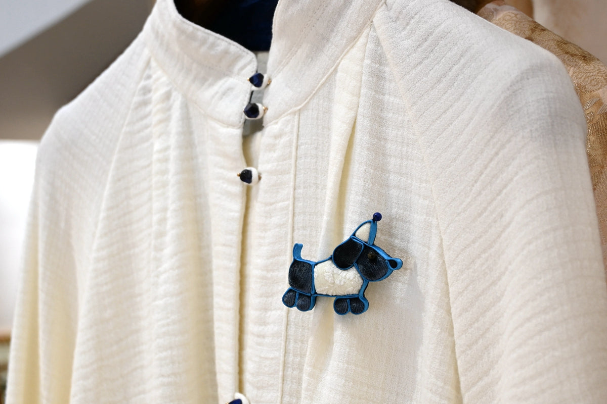 Handmade Traditional Knot Button Dog with Hat Brooch (Blue and Yellow)