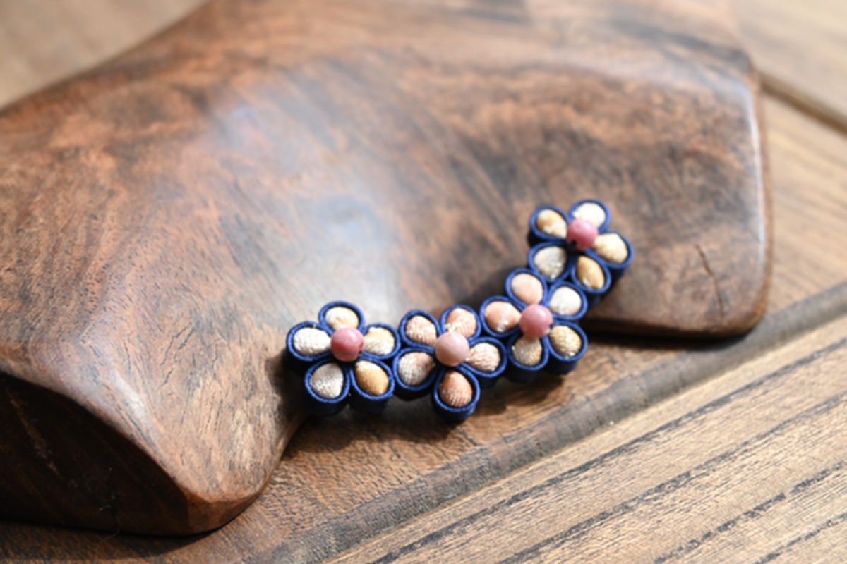 Handmade Four-Flower Original Knot Button Brooch (Red, Purple, and Blue)