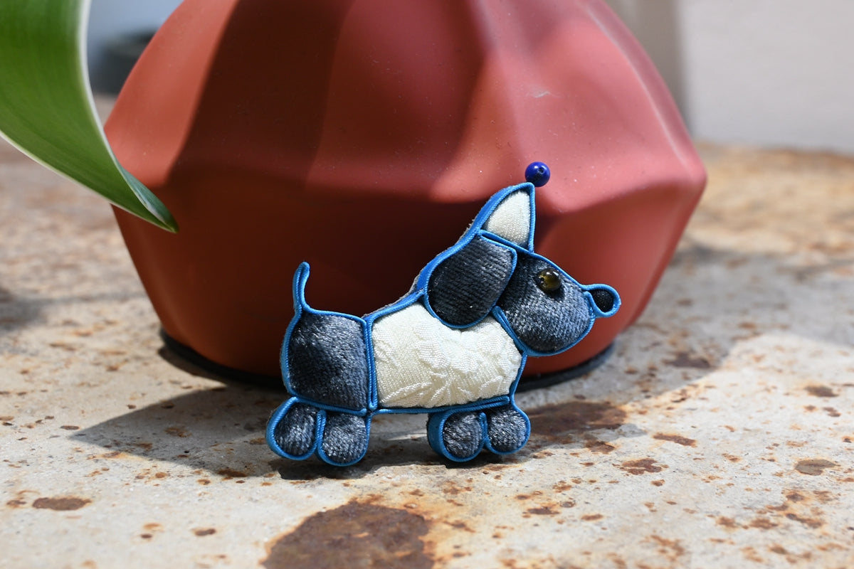 Handmade Traditional Knot Button Dog with Hat Brooch (Blue and Yellow)